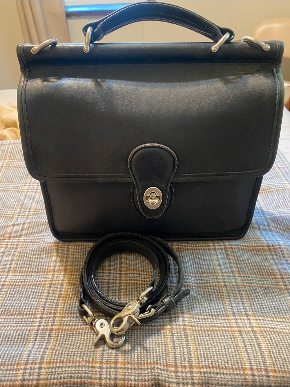 Coach black Willis bag # 9927